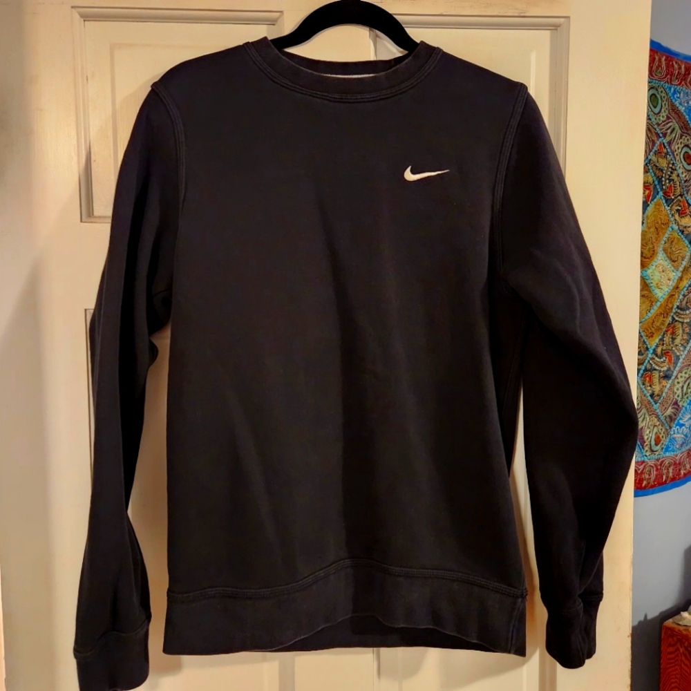 Men's small black Nike crewneck sweatshirt